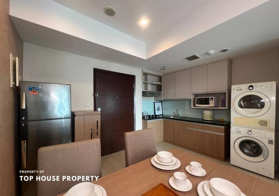 Casa Grande 2 Bed Mall Kota Kasablanka C1815 Pangsapuri
